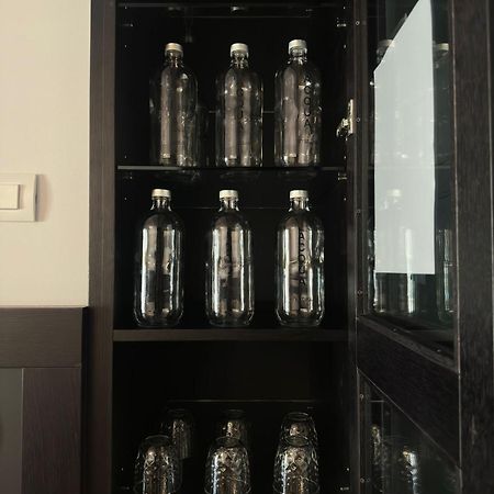 Bnbiz - Coworking Hotel フィオレンツオーラ・ダルダ エクステリア 写真