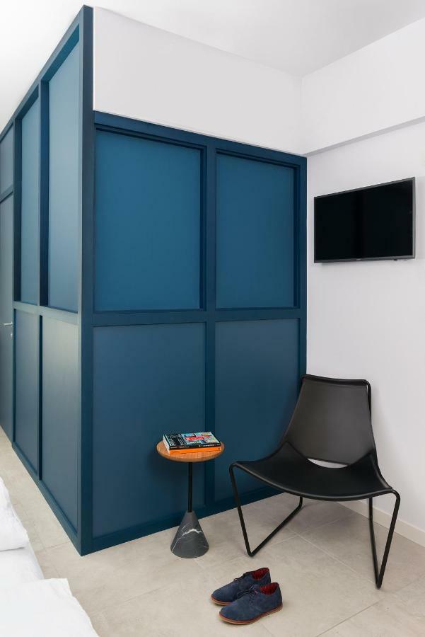 Bnbiz - Coworking Hotel フィオレンツオーラ・ダルダ エクステリア 写真
